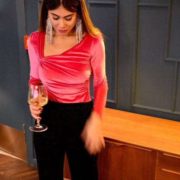 BLOGGER'S FAVE! Zara Velvet Bodysuit Barbie Pink Sz S NWT - Picture 11 of 16